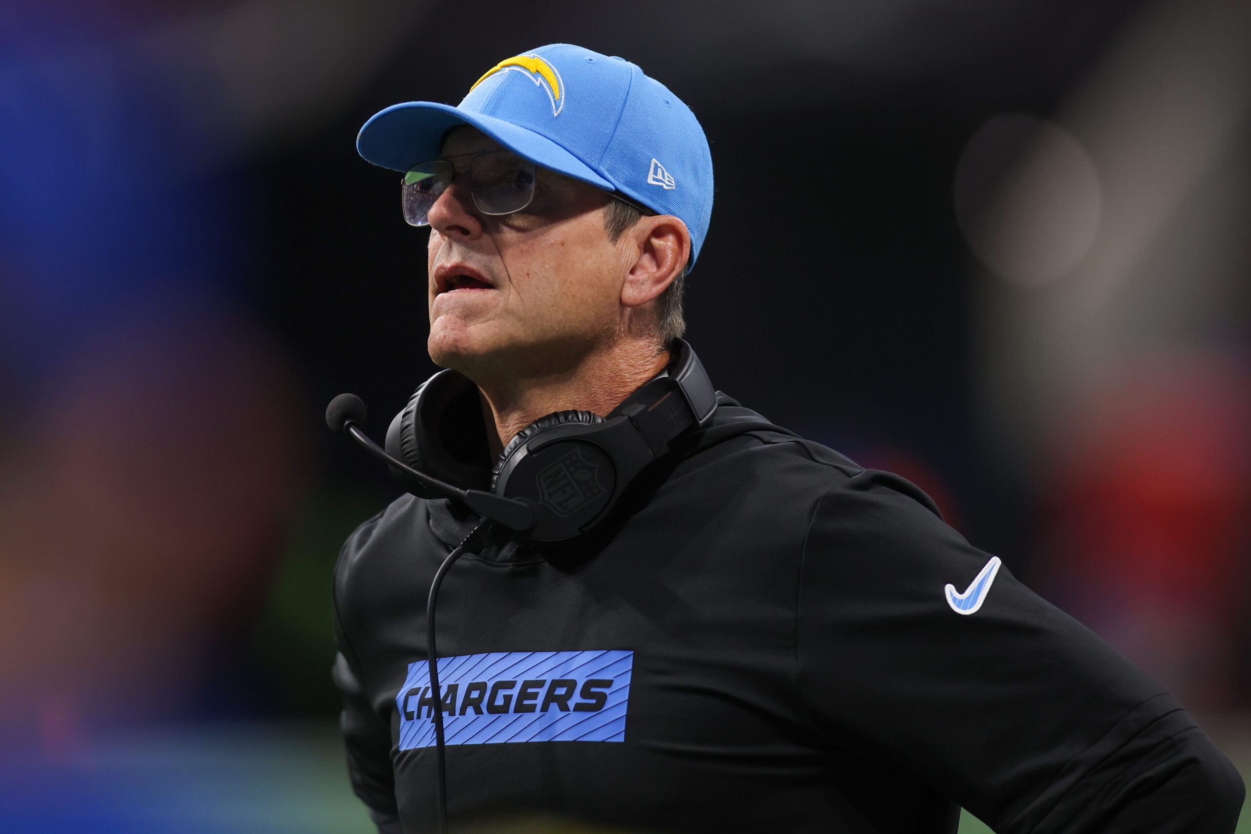 Los Angeles Chargers, Jim Harbaugh, Justin Herbert, NFL 2025, AFC West, record prediction, schedule, Chiefs, Broncos, Raiders, Bo Nix, Geno Smith, Ashton Jeanty, playoff, USA TODAY Sports, Sharp Football Analysis, football, Amerikan futbolu
