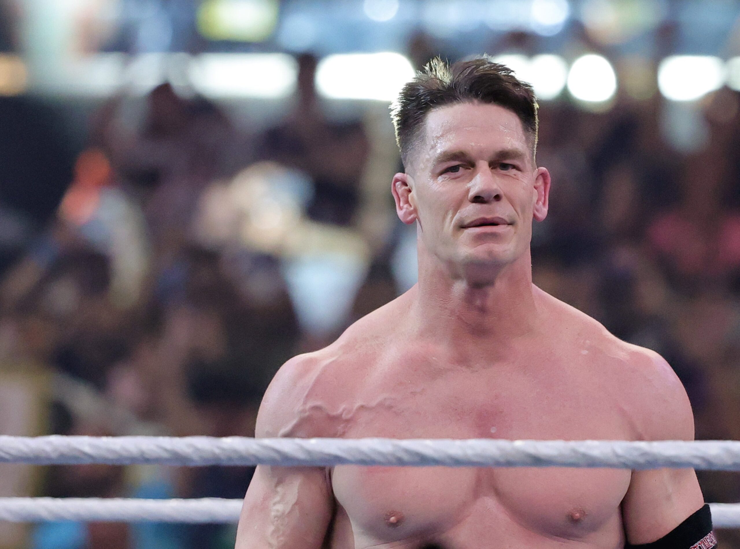 John Cena, cilt kanseri, güneş kremi, SPF, melanoma, erkek sağlığı, cilt bakımı, cilt kanseri farkındalığı, Neutrogena, Dwayne Wade, kanser taraması, sağlık ve zindelik, cilt kanseri riski, kanser önleme, gençlerde kanser, cilt kanseri istatistikleri, güneş koruyucu kullanımı, ünlüler ve kanser, squamous hücreli karsinom, cilt kanseri vakaları, erkeklerde cilt kanseri, cilt bakımı alışkanlıkları, güneşin zararları, cilt sağlığı, cilt muayenesi, cilt kanseri tedavisi
