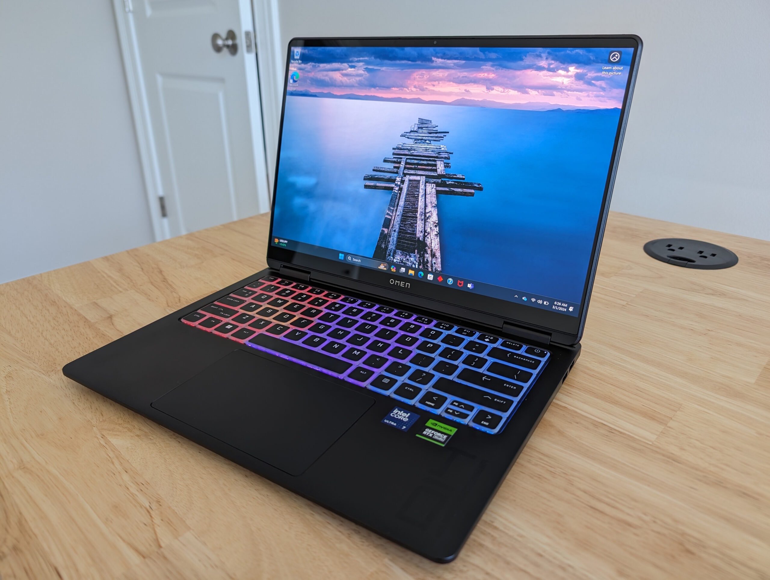 HP Omen Transcend 14, laptop, dizüstü bilgisayar, inceleme, indirim, Best Buy, Intel Core Ultra 7, RTX 4060, OLED, oyun laptopu, fırsat, Gabriela, teknik inceleme, satın alma rehberi, ucuz laptop, yüksek performanslı laptop, 14 inç laptop, 2880x1800, 120Hz
