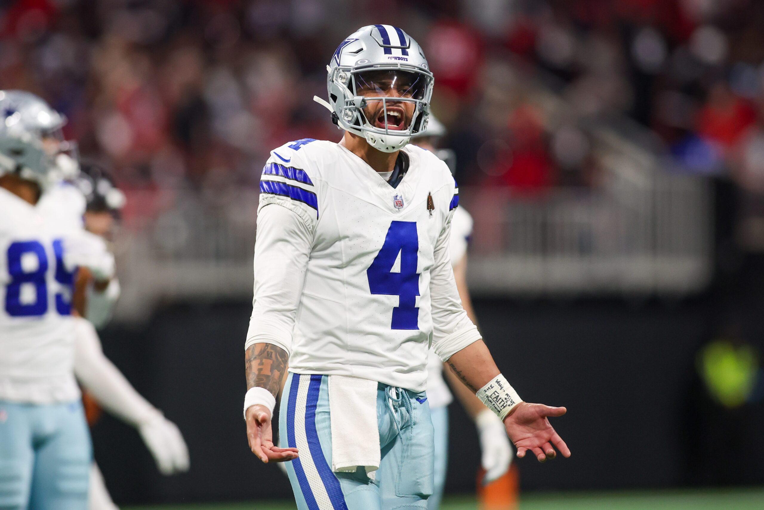 NFL 2025, NFL Açılış Maçı, Philadelphia Eagles, Dallas Cowboys, Maç Tahmini, Sezon Açılışı, NFL Takvimi, Dak Prescott, Brian Schottenheimer, George Pickens, Javonte Williams, Saquon Barkley, Jalen Hurts, NFL İzleyici Sayıları, Süper Kupa Şampiyonu, Futbol, Spor Haberleri, Eagles-Cowboys Rekabeti, NFL Reytingleri
