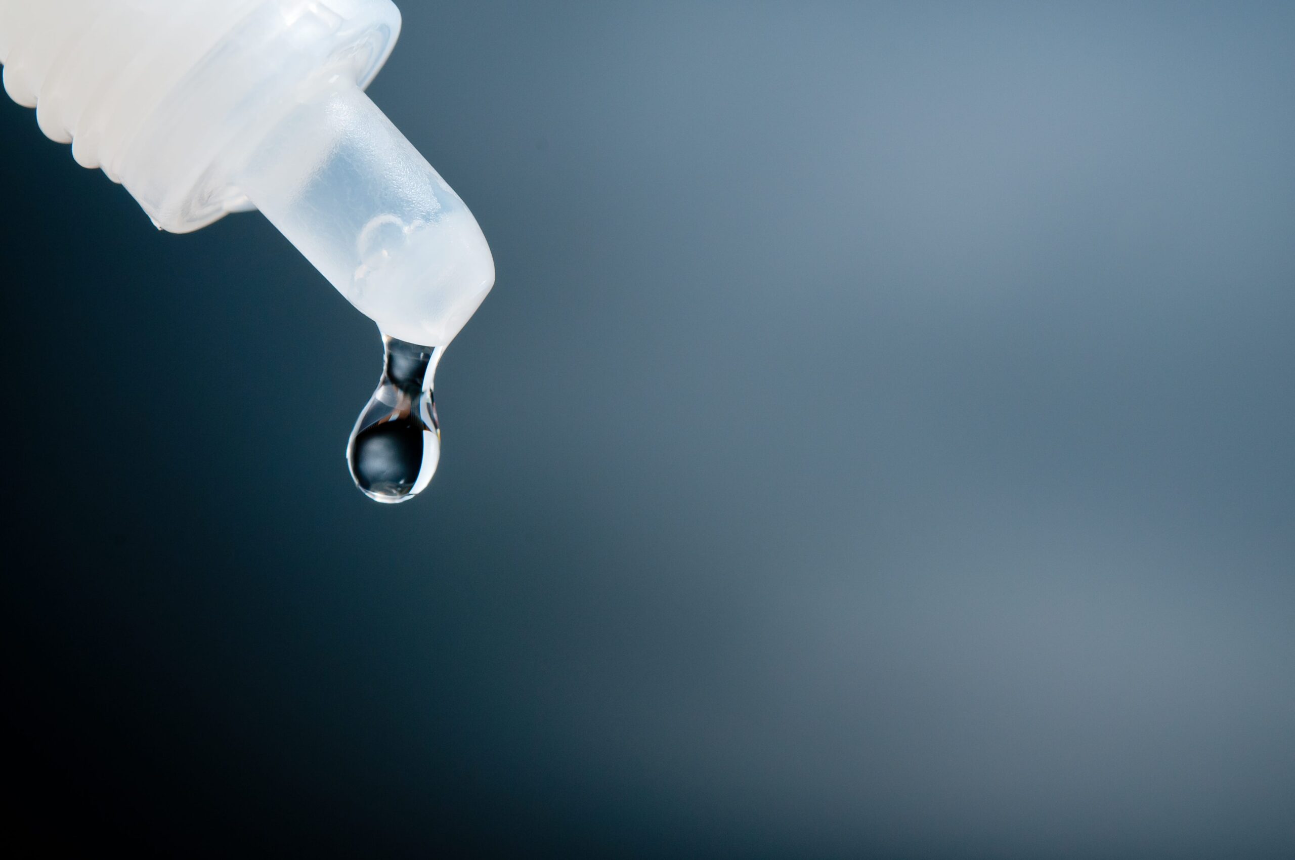 AvKARE, göz ürünleri geri çağırması, FDA, BRS Analytical Services LLC, üretim hatası, ilaç geri çağırması, oftalmik ürünler, tüketici uyarısı, lot numaraları, son kullanma tarihleri, iade formu, sağlık riski, Taylor Ardrey, USA TODAY
