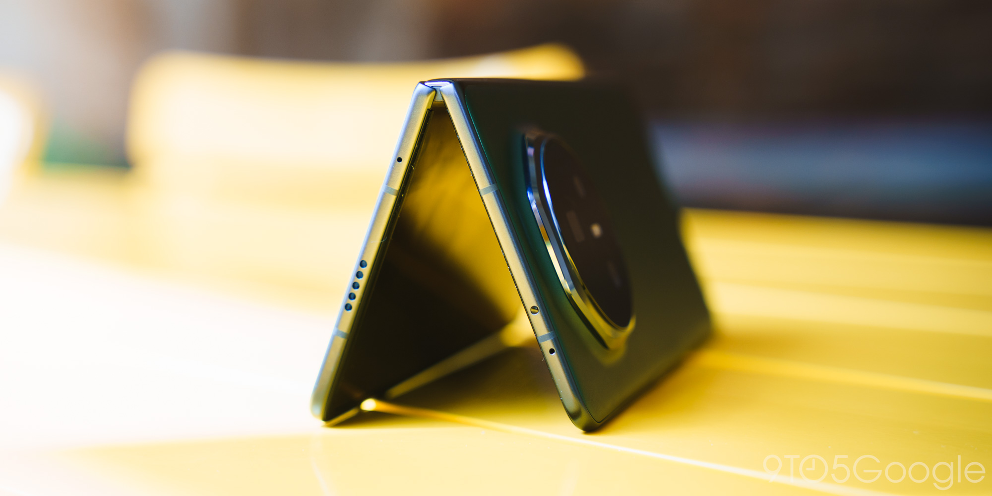 Honor Magic V5, katlanabilir telefon, ince telefon, batarya, pil ömrü, hızlı şarj, Samsung Galaxy S25 Edge, Honor Magic V3, teknik özellikler, MIIT, 3C, IFA 2025, çıkış tarihi, inceleme, yorum, 6000mAh, 66W şarj, katlanabilir ekran
