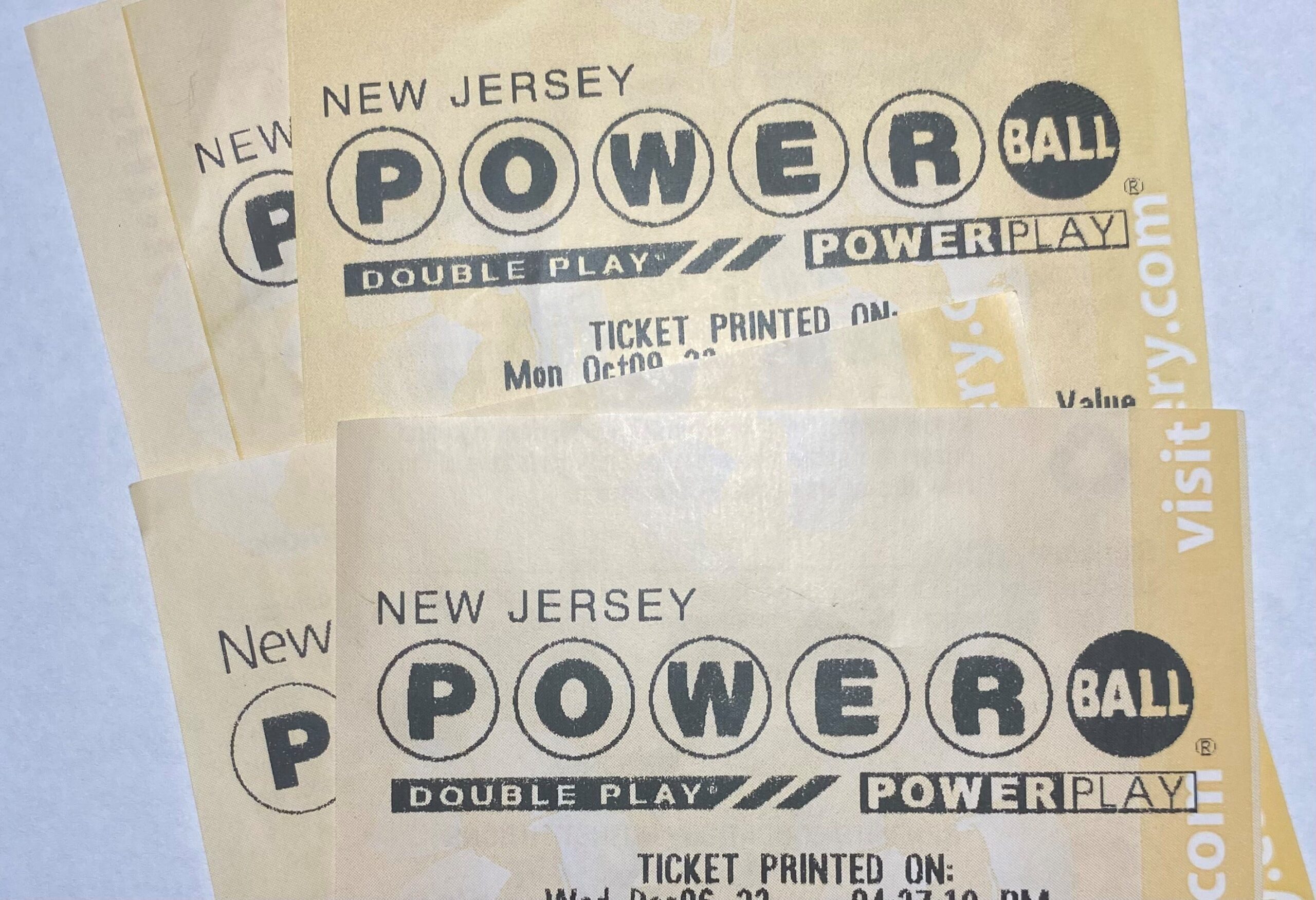 Powerball, çekiliş, ikramiye, piyango, kazanan numaralar, Jackpocket, USA TODAY, Fernando Cervantes Jr., piyango bileti, nakit ödeme, güç oyunu, hızlı seçim, kazananlar, 2025, tarih, sayıları kontrol et, devlet piyangosu
