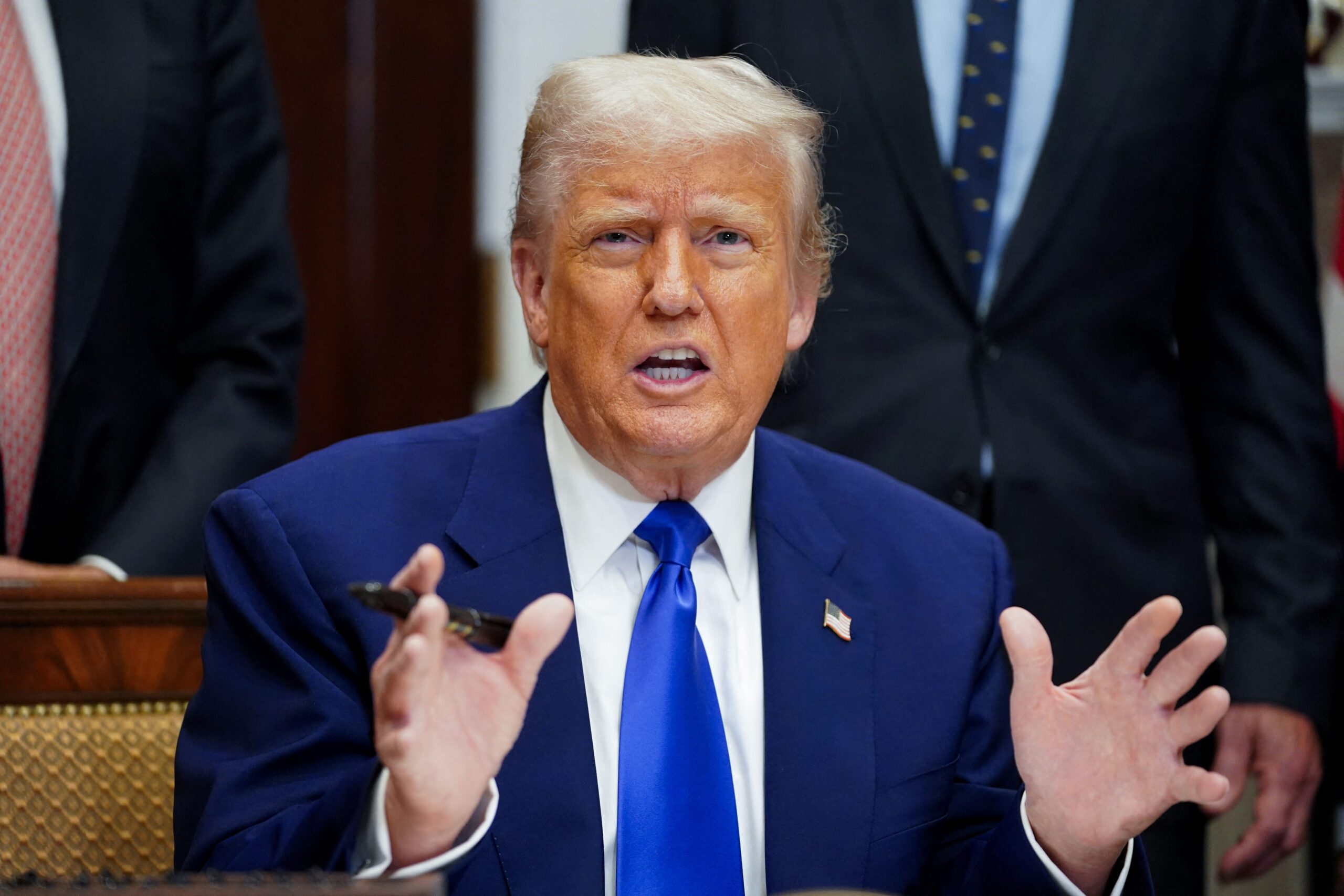 İlaç fiyatları, Amerika Birleşik Devletleri, Avrupa, Trump, Biden, Eczacılık, Sağlık sigortası, İlaç şirketleri, İlaç pazarlığı, İlaç ithalatı, İlaç düzenlemesi, Medicare, Enflasyon Azaltma Yasası, PhRMA, Eczacılık fayda yöneticileri, İlaç indirimleri
