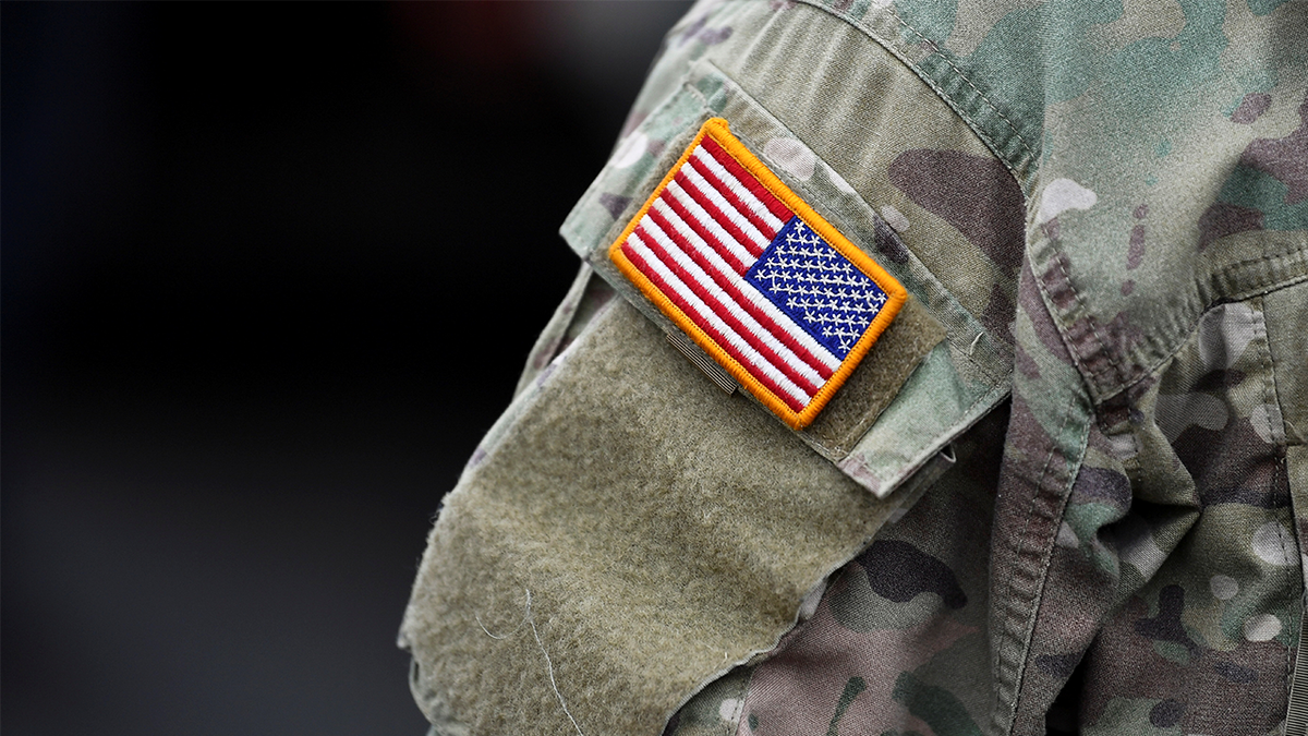 transgender askerler, trans geçiş tedavisi, Pentagon, Donald Trump, Pete Hegseth, ABD ordusu, askeri politika, cinsiyet değiştirme, sağlık hizmetleri, ayrımcılık, LGBT hakları, savunma bakanlığı, yürütme emri, Yüksek Mahkeme, askeri personel, politika değişikliği, cinsiyet kimliği, Fox News
