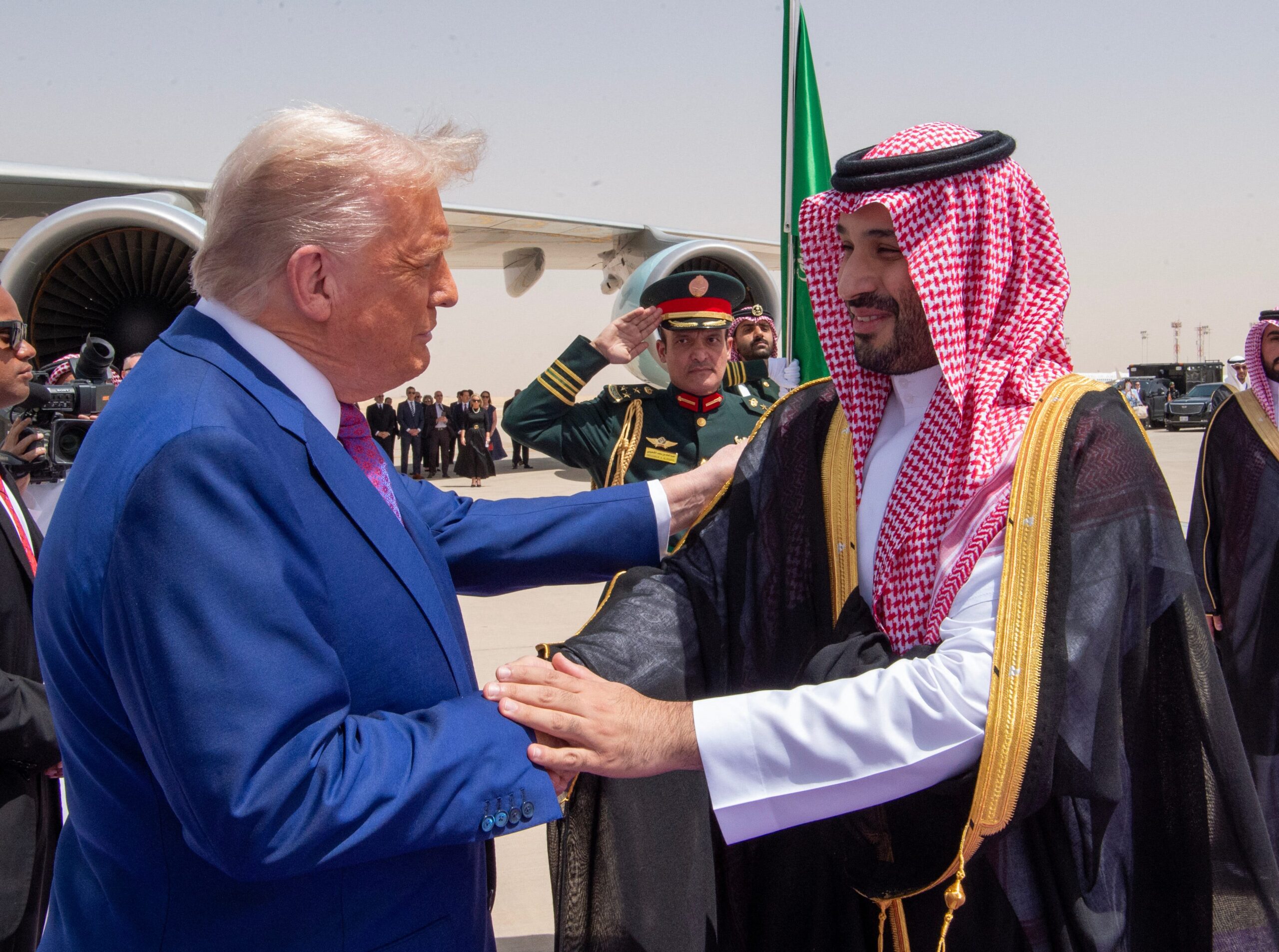 haberler, gündem, son dakika, politika, ABD, Orta Doğu, Suudi Arabistan, Donald Trump, hava durumu, sel, fırtına, Sean Diddy Combs, suç, seks suçları, davalar, California, Gavin Newsom, evsizlik, Menendez kardeşler, ay, çiçek ayı, micromoon
