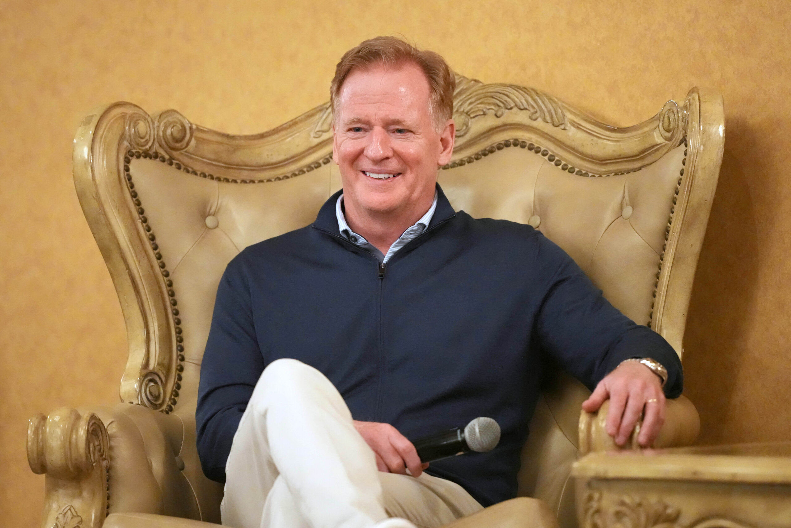 NFL 2025 programı, NFL programı sızıntıları, NFL programı dedikoduları, NFL programı güncellemeleri, NFL uluslararası maçlar, Eagles-Cowboys, Eagles-Chiefs, Miami Commanders, Şükran Günü maçı, Noel Günü maçı, Cumartesi duble maçı, Peacock NFL maçı, YouTube NFL maçı, 2025 NFL sezonu, NFL sezonu başlangıcı, Süper Kupa şampiyonu, NFL izlenme oranları, NFL yayın hakları, NFL haberleri, NFL off-season.
