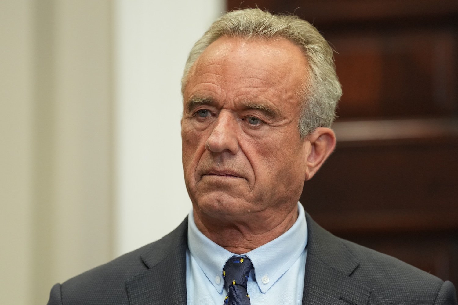 Robert F. Kennedy Jr., sağlık bakanı, Trump yönetimi, Rock Creek, kirlilik, çevre düzenlemeleri, aşı programları, komplo teorileri, halk sağlığı, zehirli su, yüzme yasağı, bakteri seviyeleri, sağlık politikası, federal bütçe, bilimsel araştırma, Dumbarton Oaks Parkı, su kirliliği, sağlık ve insan hizmetleri bakanlığı, RFK Jr., Donald Trump
