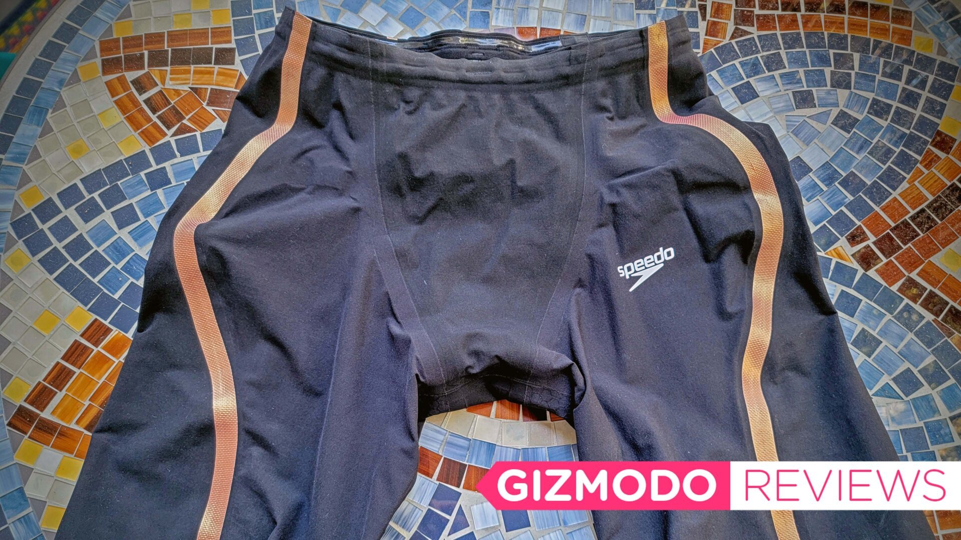 Speedo, Fastskin, LZR Pure Intent, LZR Pure Valor, yarış mayosu, yüzme, yüzme yarışı, olimpiyat, Caeleb Dressel, Hali Flickinger, Ryan Murphy, Abbey Weitzeil, mayo incelemesi, teknik doping, köpekbalığı derisi, hidrofobik, sıkıştırma mayosu, yüzme performansı, yüzme hızı, su direnci, yüzme ekipmanı, Formula 1, doğal tarih müzesi, yüzme antrenmanı, yüzme tekniği, yüzme rekorları, yüzme teknolojisi, spor teknolojisi

