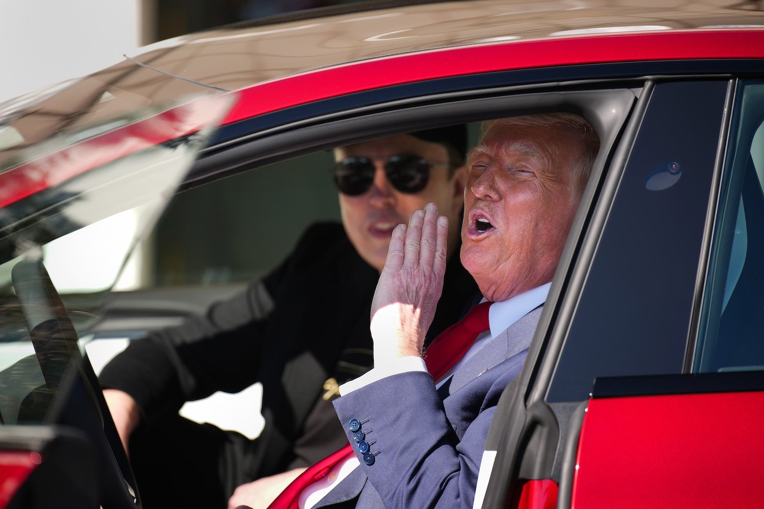 Donald Trump, Elon Musk, Ozempic, Mounjaro, ilaç fiyatları, ilaç firmaları, Bernie Sanders, Kongre, executive order, ilaç maliyeti, obezite, kilo verme, GLP-1 inhibitörleri, Novo Nordisk, Doug Langa, Amerika Birleşik Devletleri, İngiltere, ilaç endüstrisi, yapay zeka, Grok, X, sosyal medya, haberler, siyaset
