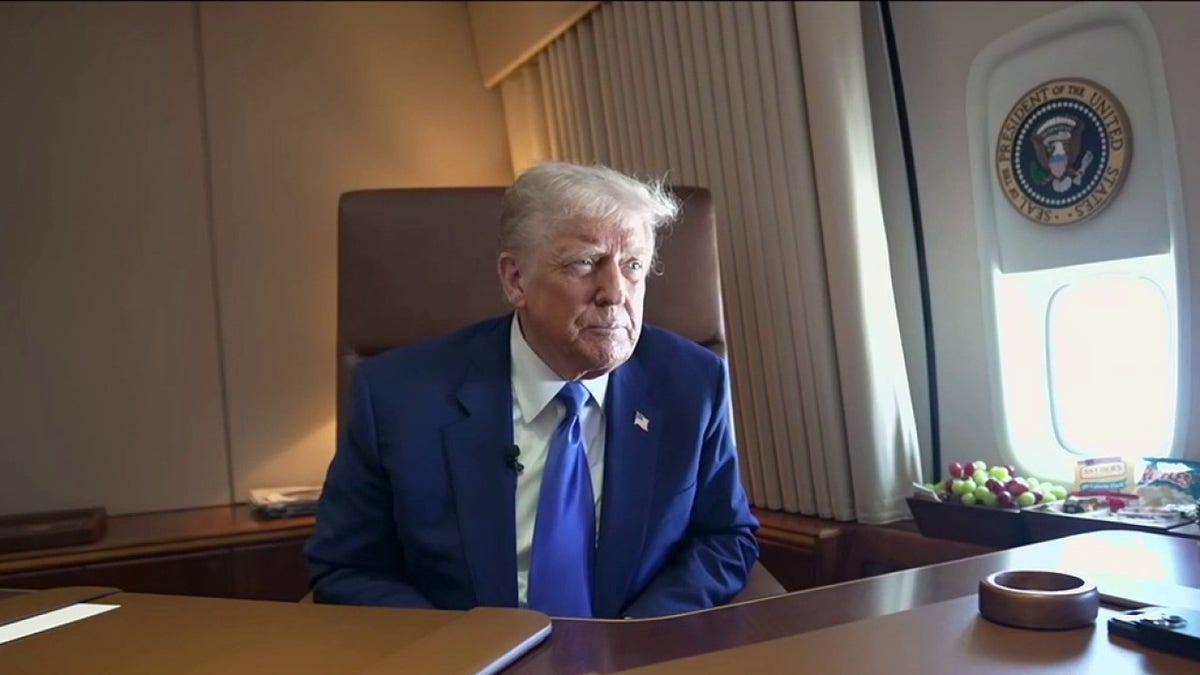 Donald Trump, Çin, ticaret anlaşması, tarifeler, ekonomi, Sean Hannity, Fox News, Suudi Arabistan, ABD, ticaret açığı, Katar, Air Force One, uluslararası ticaret, ekonomik süper güçler
