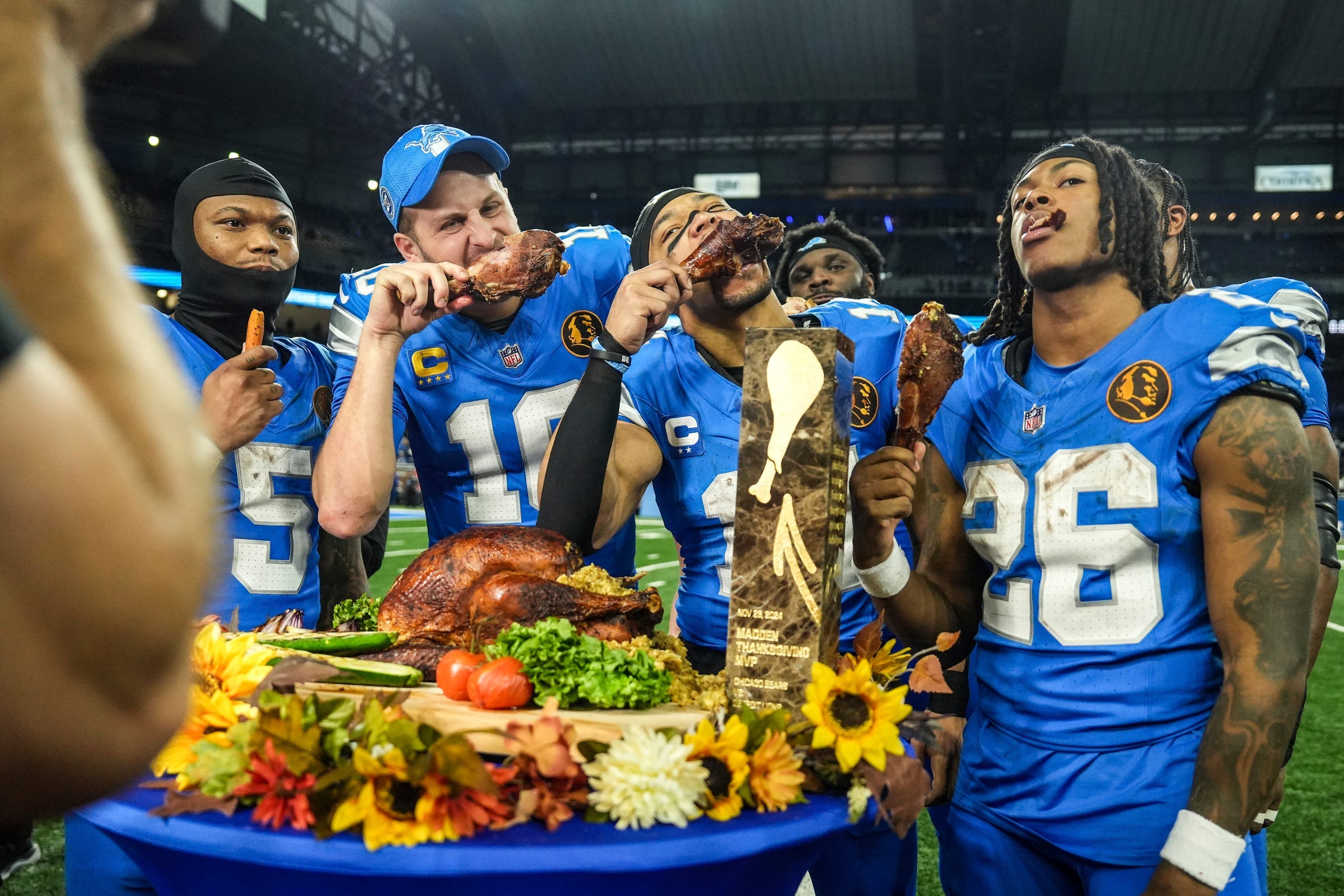 NFL, Şükran Günü, Amerikan futbolu, Detroit Lions, Dallas Cowboys, 2025 Şükran Günü programı, Şükran Günü maçları, NFL programı, George A. Richards, Şükran Günü geleneği, Amerikan futbolu tatil programı, 14 Mayıs program açıklama tarihi, tatil programı, NFL tripleheader, Amerikan futbolu haberleri, Amerikan futbolu takvimi, Thanksgiving Günü maçları

