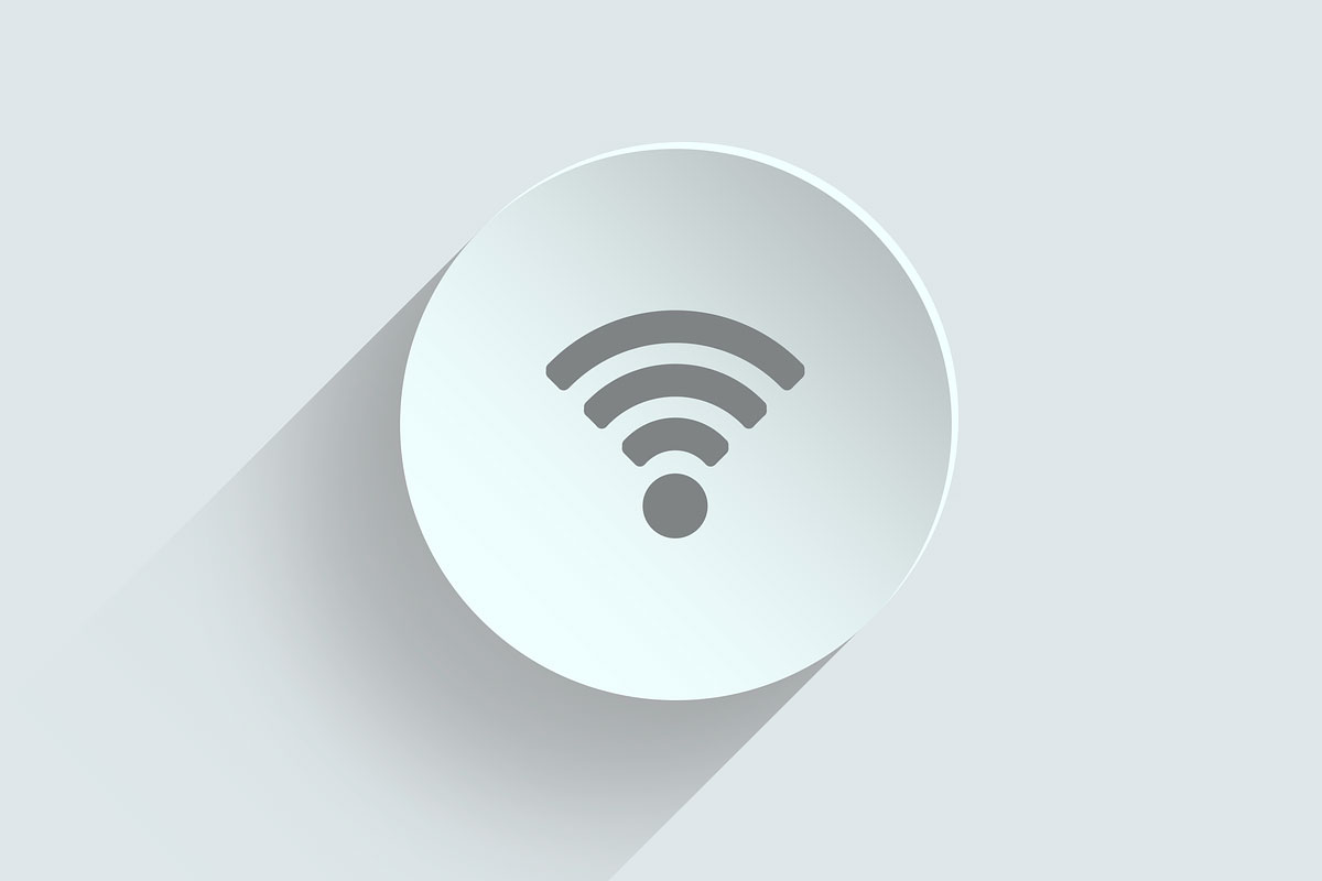 Wi-Fi sorunları, Wi-Fi hızlandırma, router ayarları, Wi-Fi kanal genişliği, Wi-Fi frekans bantları, 2.4GHz Wi-Fi, 5GHz Wi-Fi, 6GHz Wi-Fi, bant yönlendirme, QoS, bufferbloat, Netspot, Wi-Fi sinyal gücü, Ethernet kablosu, Wi-Fi tekrarlayıcı, mesh router, AI Mesh, Onemesh, Wi-Fi genişletici, ev ağı, kablosuz ağ, router yerleşimi, Wi-Fi performansı, internet hızlandırma, kablosuz bağlantı sorunları, ağ ekipmanı, Wi-Fi analiz
