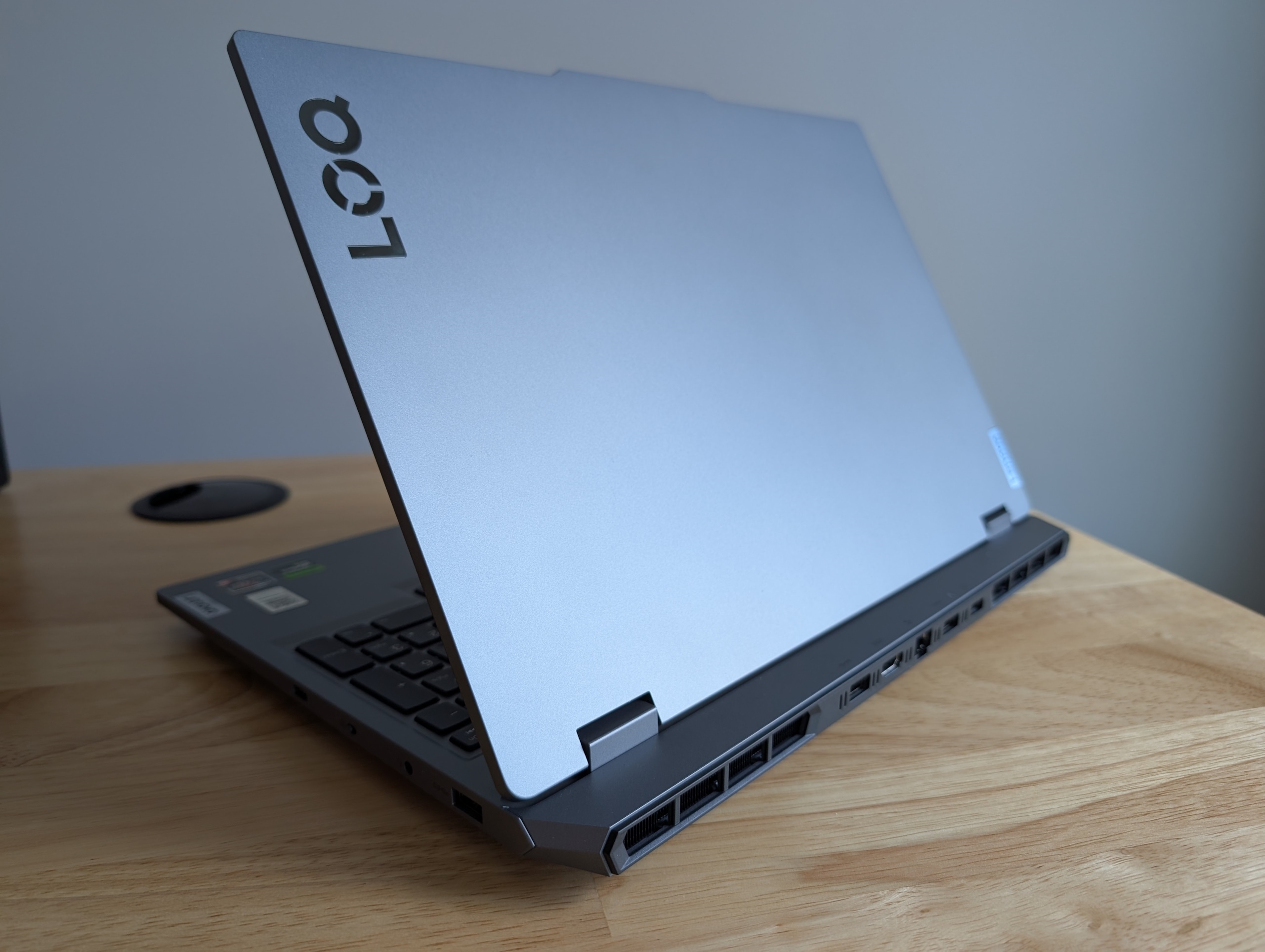 Oyun dizüstü bilgisayarı, RTX 5050, Nvidia, dizüstü bilgisayar GPU'su, Lenovo LOQ, Legion, GDDR7, ekran kartı, fiyat, bütçe, oyun, teknoloji, inceleme, Acer Nitro V
