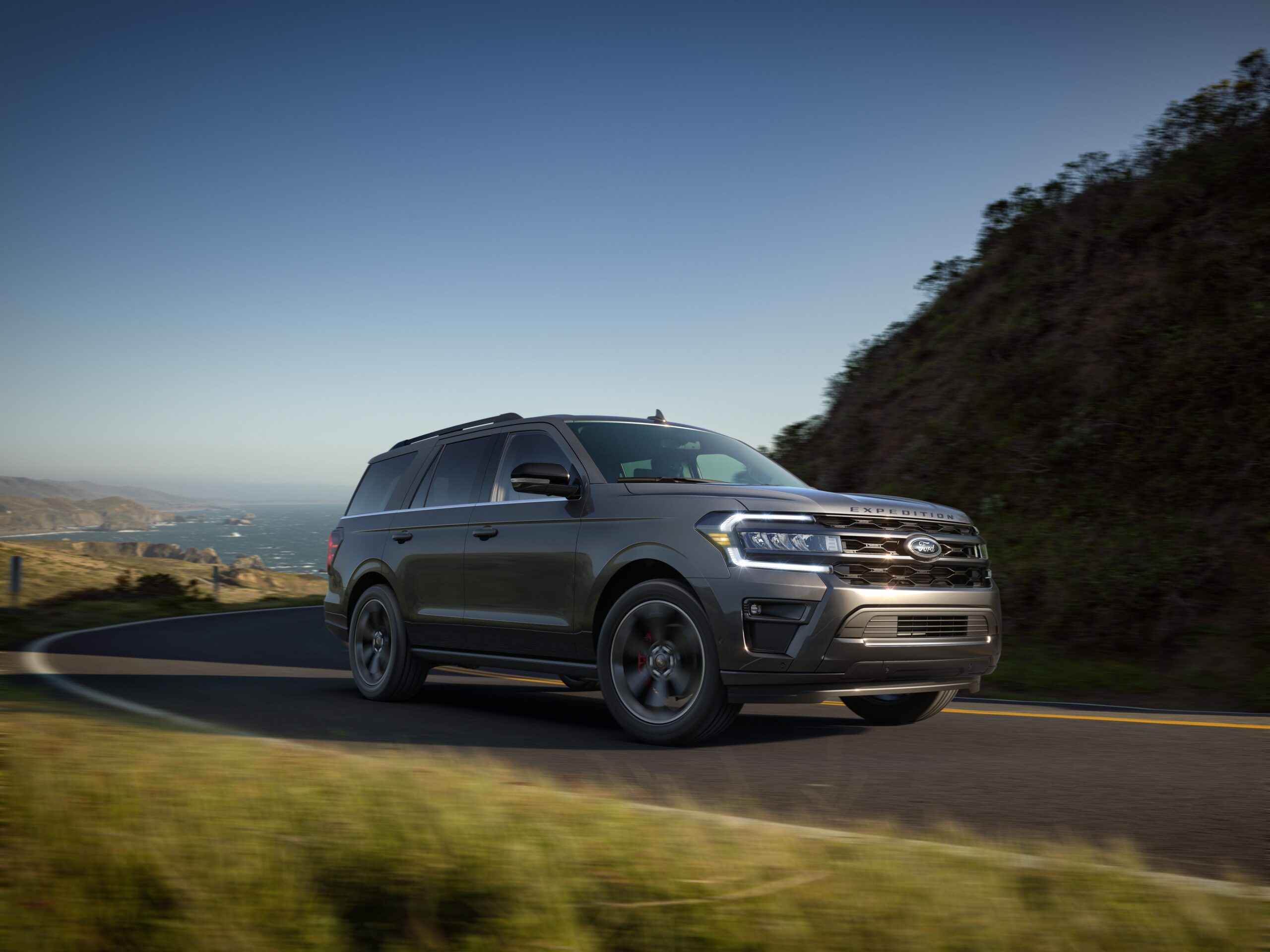 Ford, SUV, geri çağırma, fren hattı, sızıntı, kaza, NHTSA, 25V-314, araç, onarım, tazminat, Kentucky Kamyon Fabrikası, motor montajı
